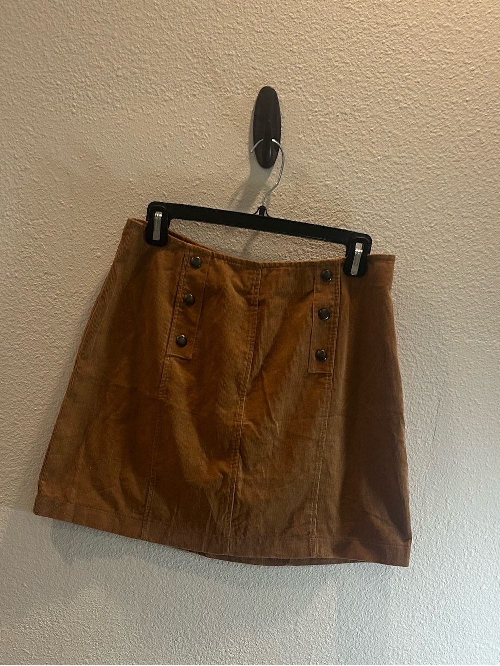 Hippie Rose Rust Brown Button-Accent Mini Skirt